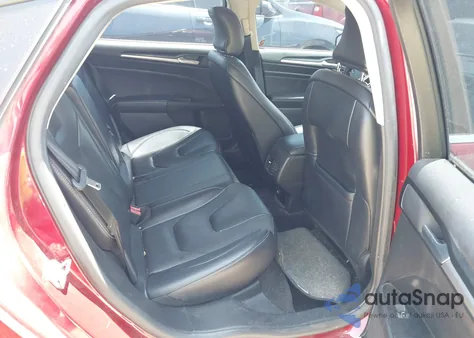 2017 Ford Fusion Hybrid Titanium from USA, damaged, VIN 3FA6P0RU4HR121837